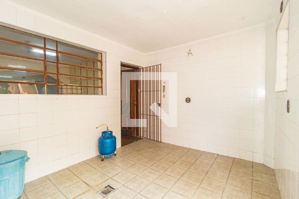 Casa, 4 quartos, 238 m² - Foto 54