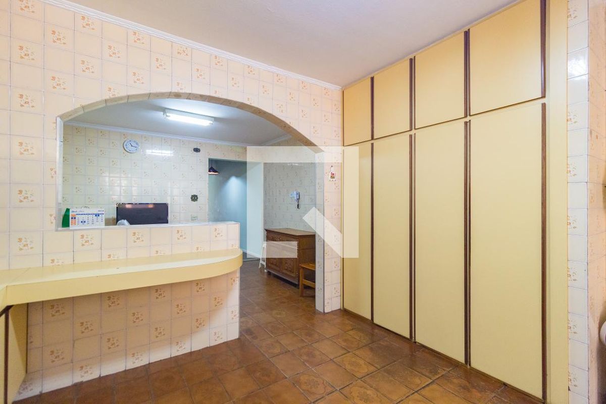 Casa, 4 quartos, 238 m² - Foto 51