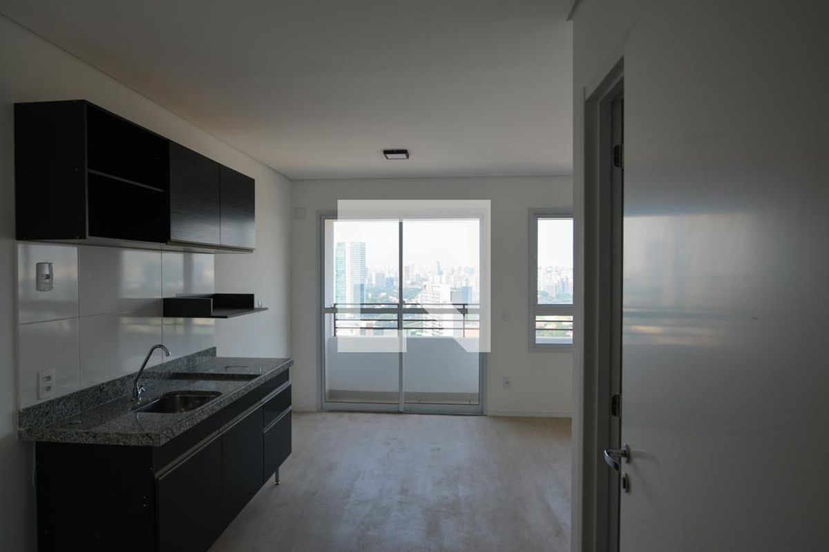 Apartamento, 1 quarto, 27 m² - Foto 2