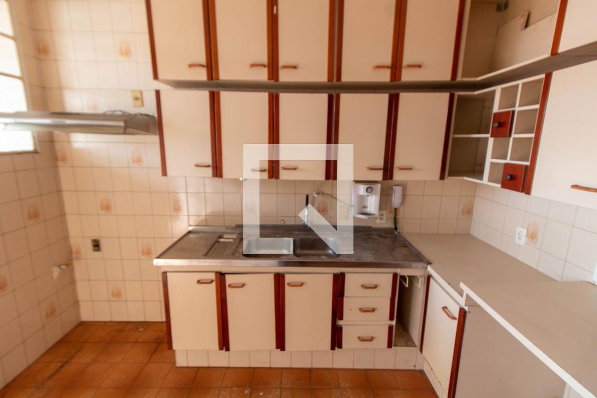 Apartamento à Venda - Centro, 4 Quartos,  160 m2 em , Campinas - sp | SoloBR