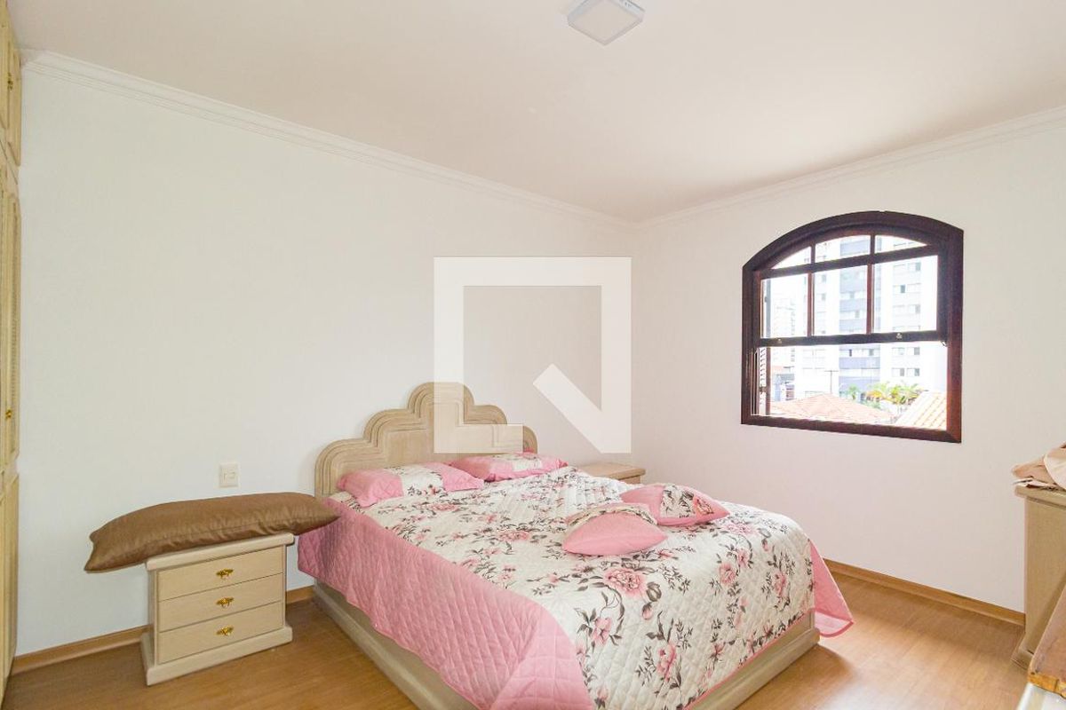 Casa, 3 quartos, 300 m² - Foto 23