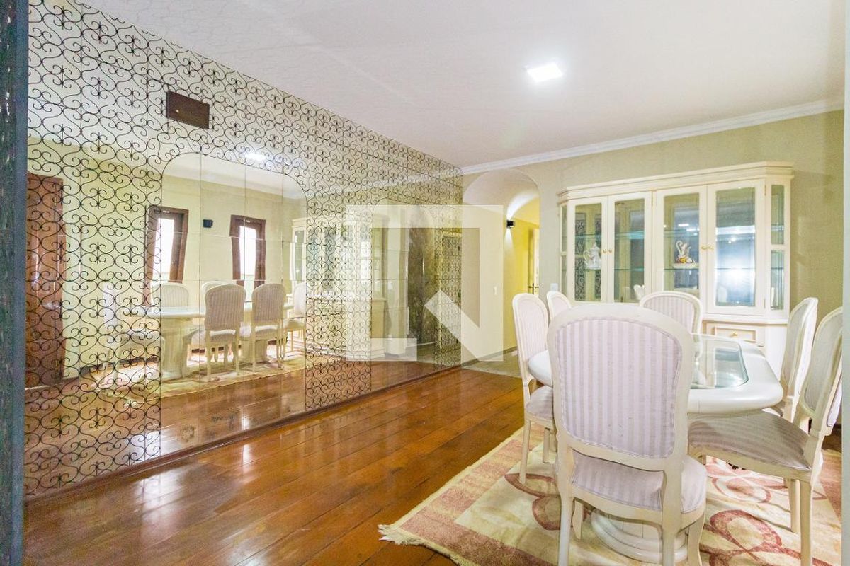 Casa, 3 quartos, 300 m² - Foto 3
