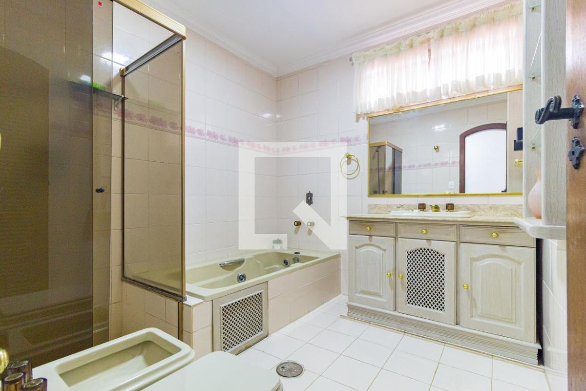 Casa, 3 quartos, 300 m² - Foto 28