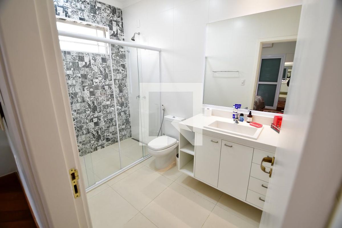 Casa à Venda - Jardim Chapadão, 4 Quartos,  310 m2 em , Campinas - sp | SoloBR