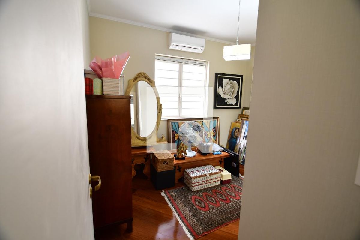 Casa à Venda - Jardim Chapadão, 4 Quartos,  310 m2 em , Campinas - sp | SoloBR