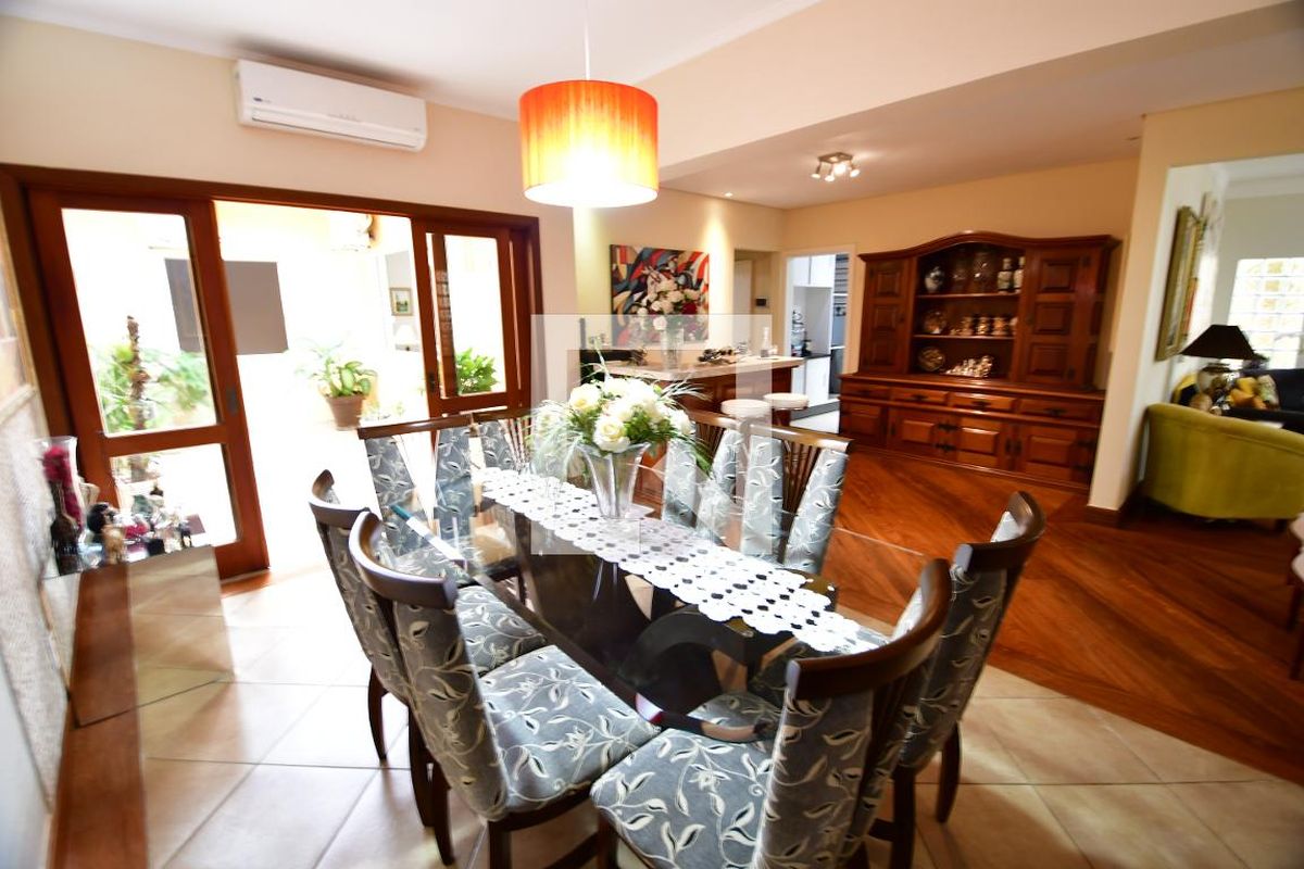 Casa à Venda - Jardim Chapadão, 4 Quartos,  310 m2 em , Campinas - sp | SoloBR