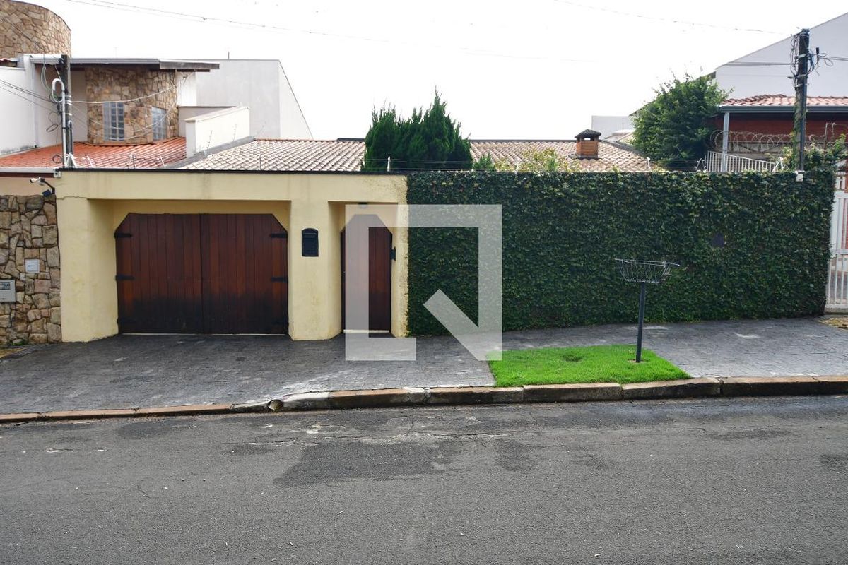 Casa à Venda - Jardim Chapadão, 4 Quartos,  310 m2 em , Campinas - sp | SoloBR