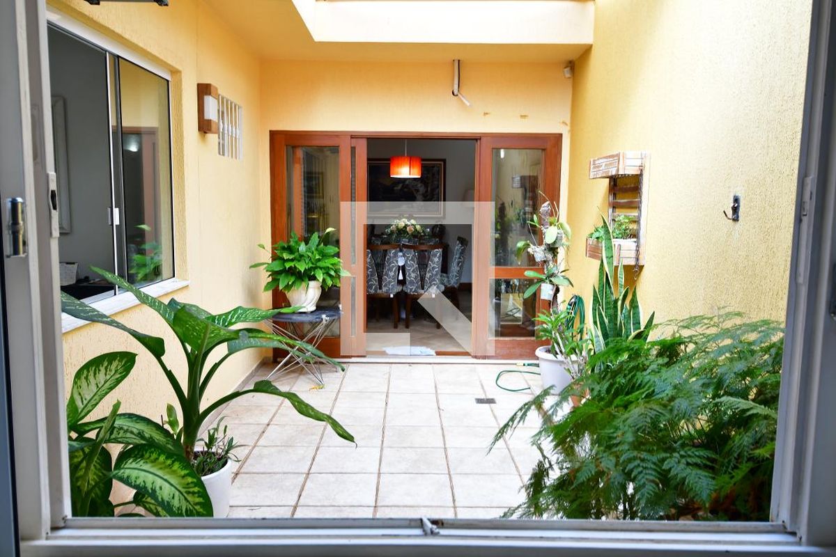 Casa à Venda - Jardim Chapadão, 4 Quartos,  310 m2 em , Campinas - sp | SoloBR