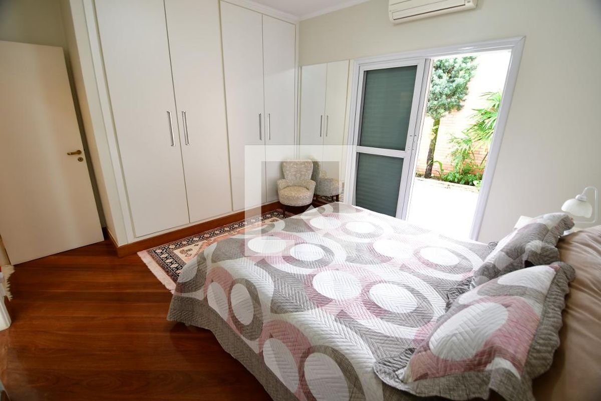Casa à Venda - Jardim Chapadão, 4 Quartos,  310 m2 em , Campinas - sp | SoloBR
