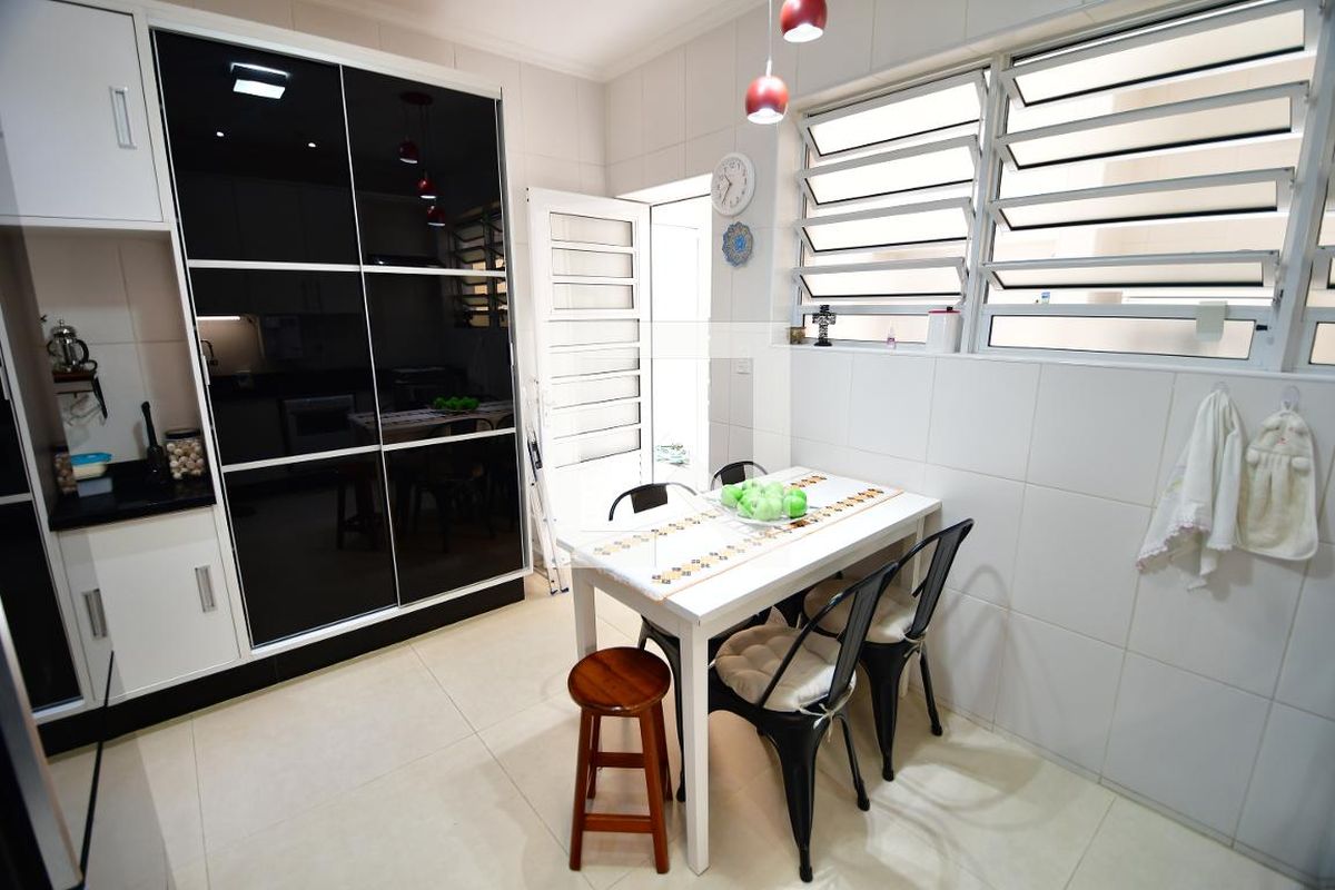 Casa à Venda - Jardim Chapadão, 4 Quartos,  310 m2 em , Campinas - sp | SoloBR