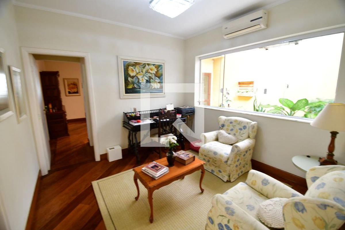 Casa à Venda - Jardim Chapadão, 4 Quartos,  310 m2 em , Campinas - sp | SoloBR