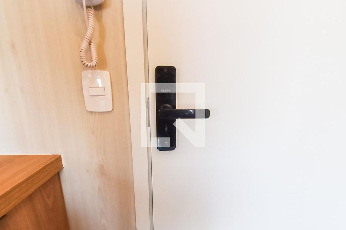Apartamento, 1 quarto, 28 m² - Foto 10