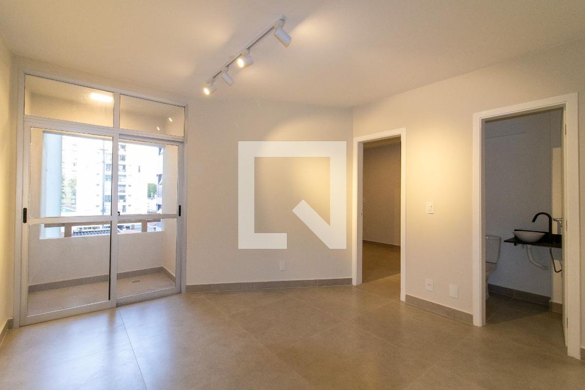 Apartamento à Venda - Cambuí, 1 Quarto,  50 m2 em , Campinas - sp | SoloBR