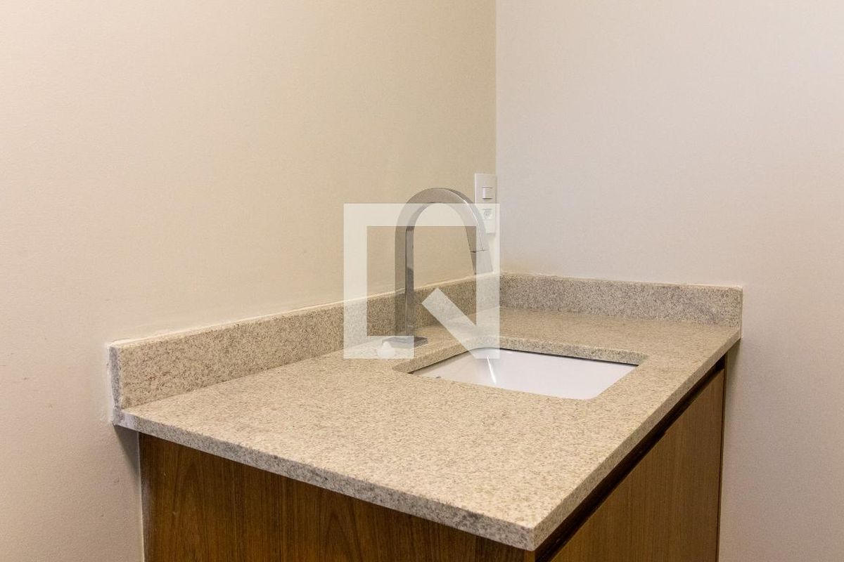 Apartamento à Venda - Cambuí, 1 Quarto,  50 m2 em , Campinas - sp | SoloBR