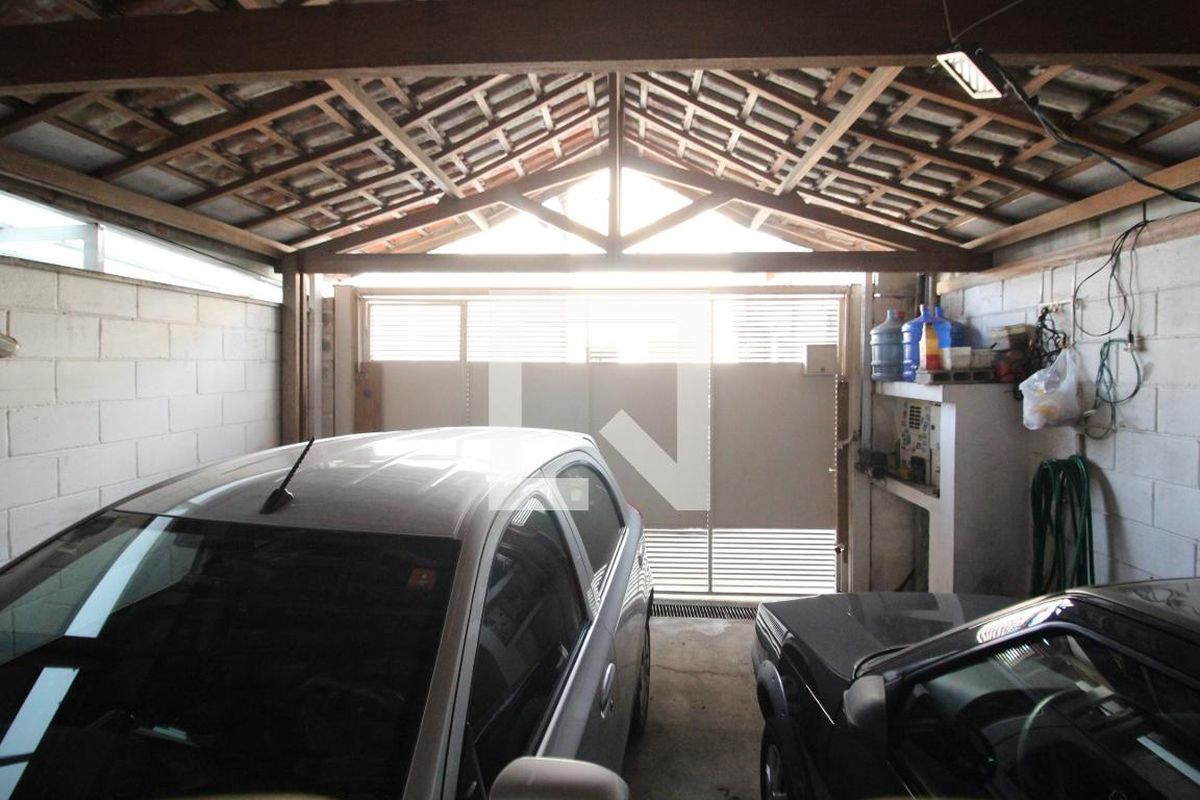 Casa, 3 quartos, 200 m² - Foto 46