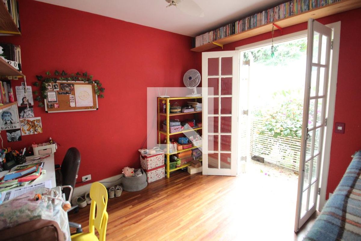 Casa, 3 quartos, 200 m² - Foto 15