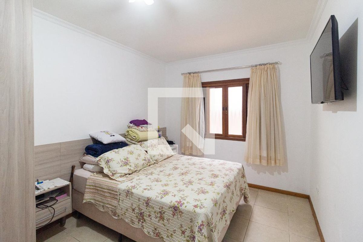 Casa, 3 quartos, 225 m² - Foto 23