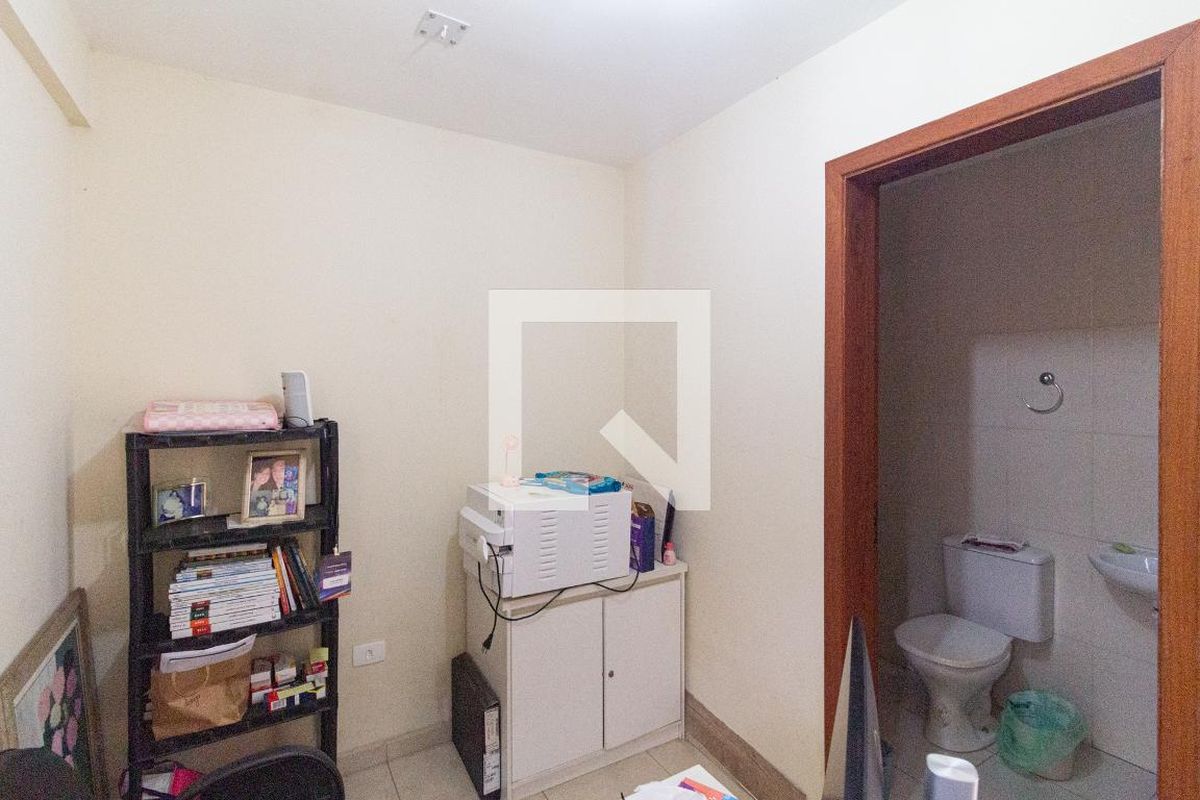 Casa, 3 quartos, 225 m² - Foto 38