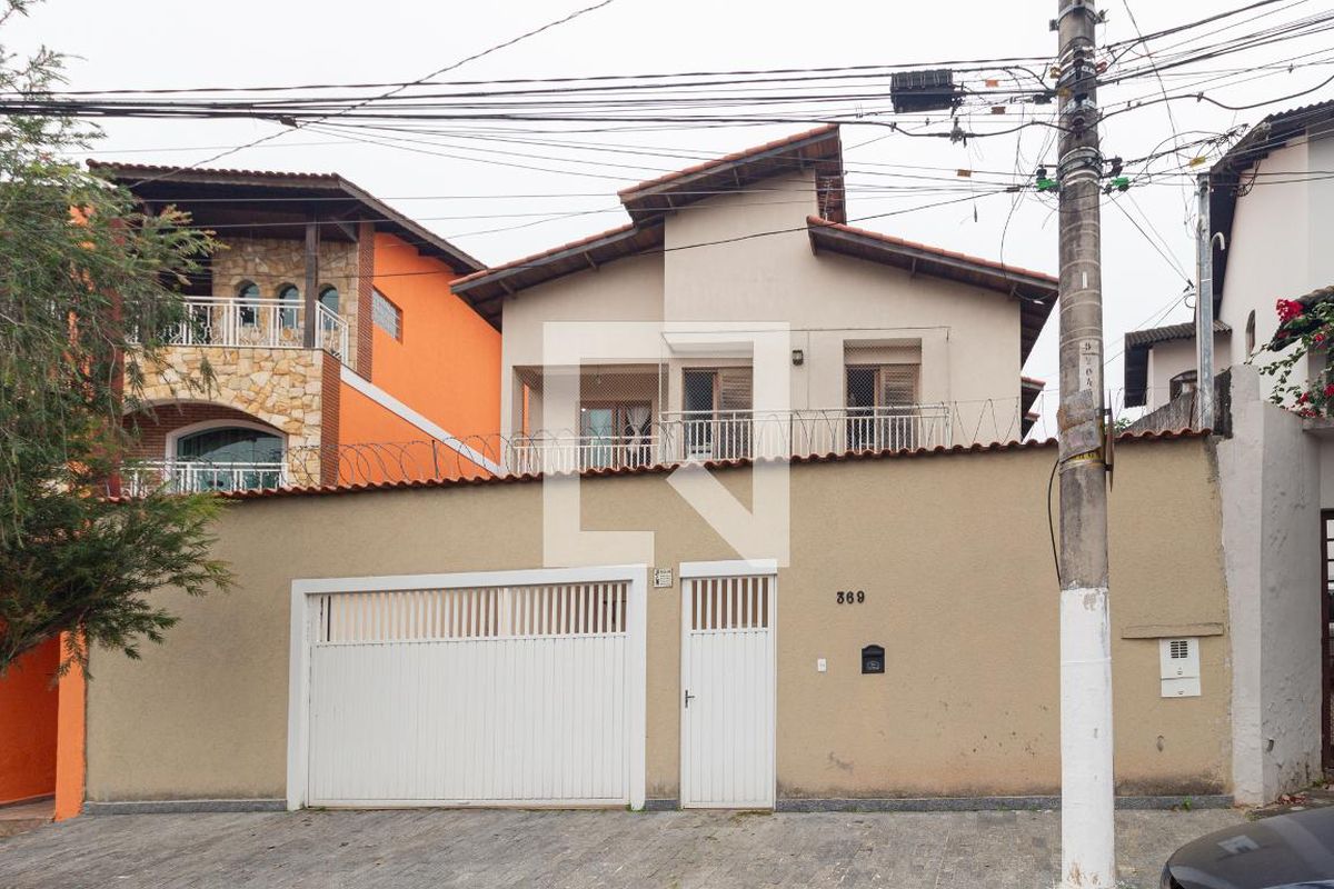 Casa, 3 quartos, 225 m² - Foto 48