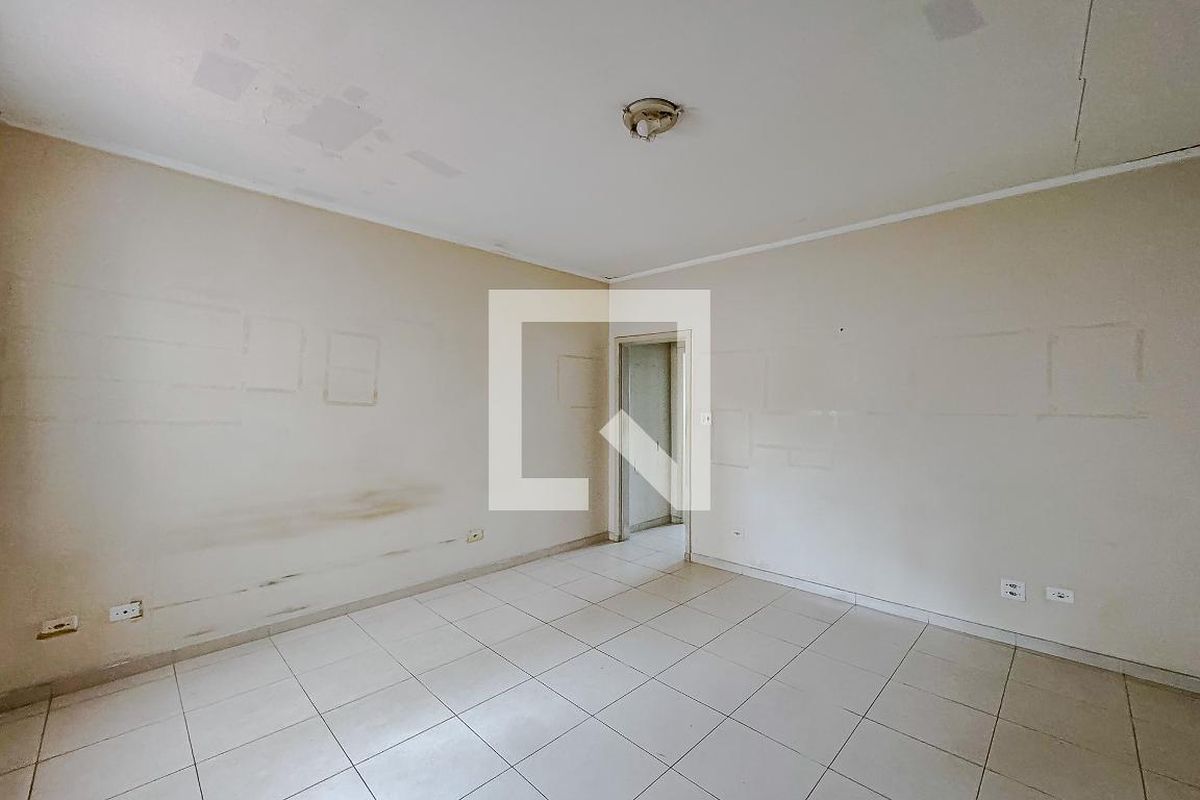 Casa, 1 quarto, 150 m² - Foto 2