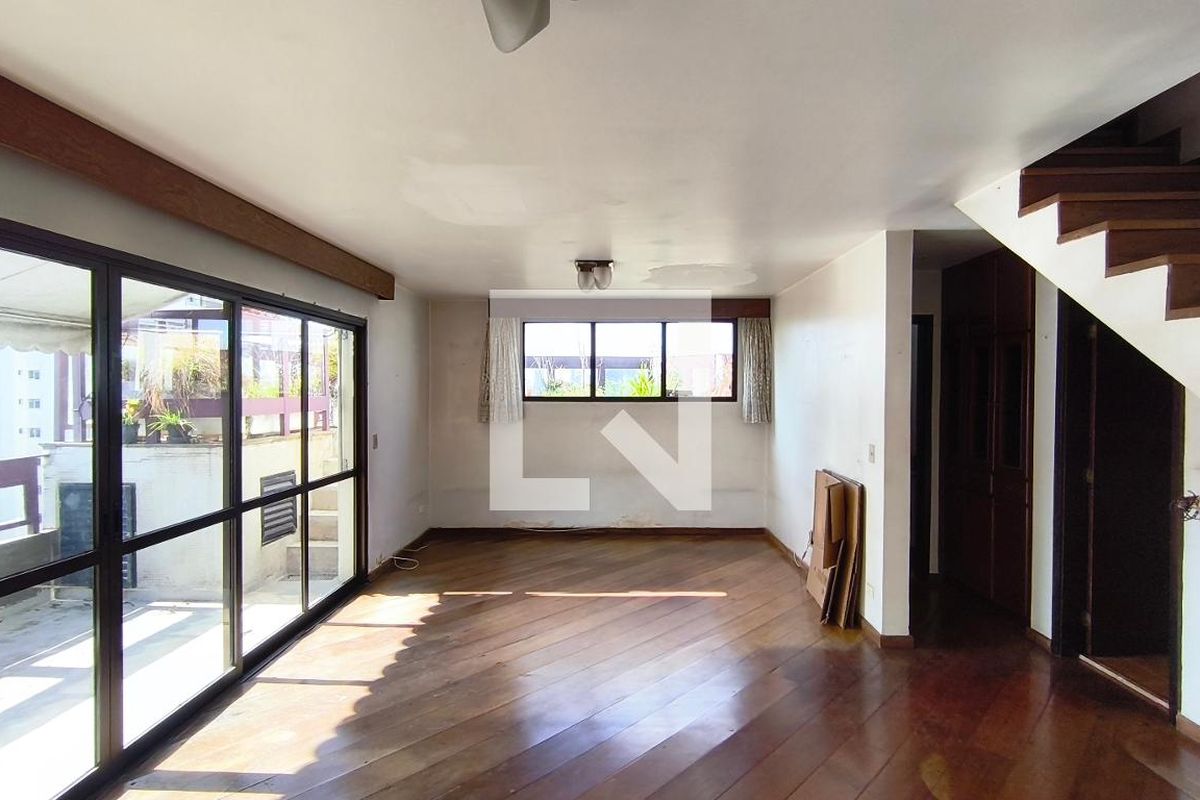 Cobertura, 3 quartos, 142 m² - Foto 2