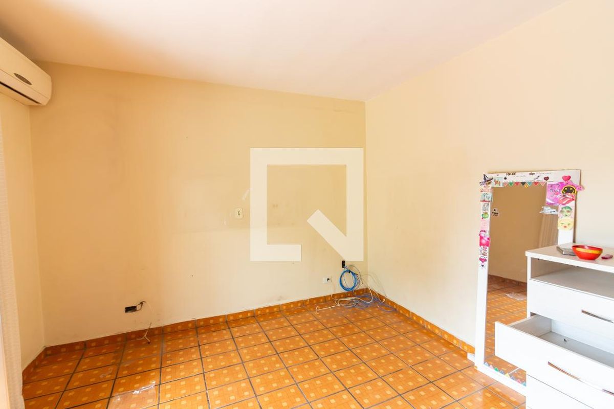 Casa, 3 quartos, 350 m² - Foto 8
