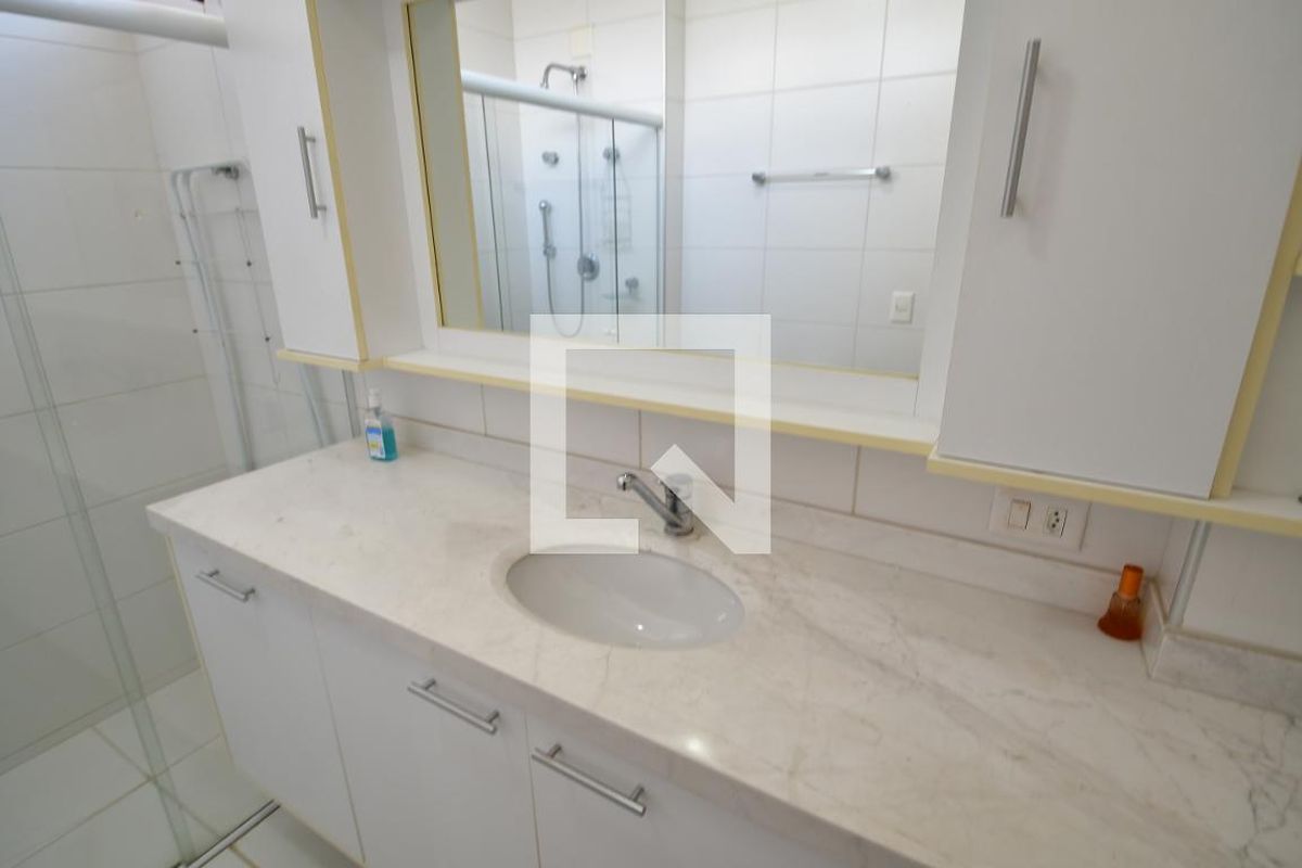 Apartamento à Venda - Cambuí, 4 Quartos,  224 m2 em , Campinas - sp | SoloBR