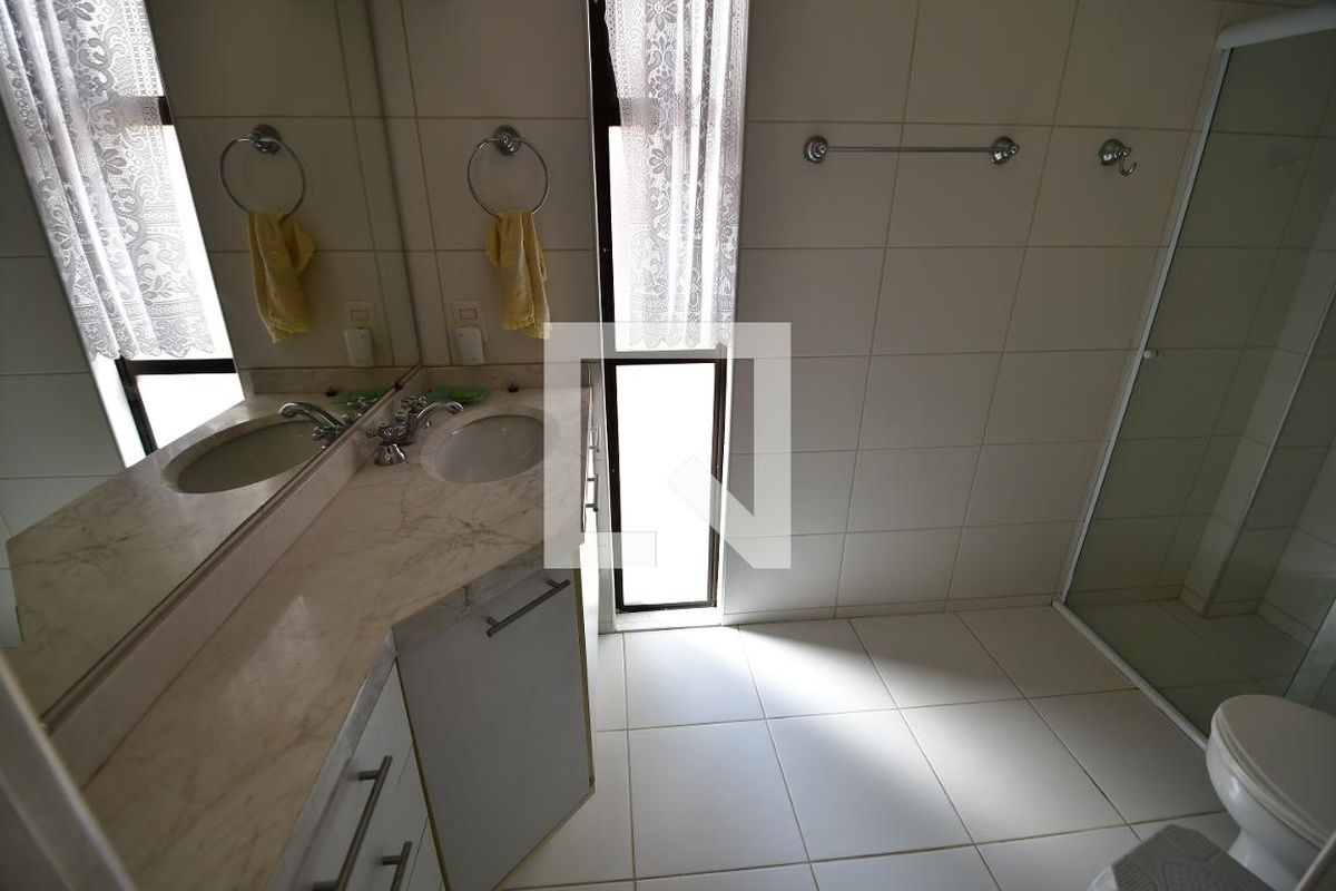 Apartamento à Venda - Cambuí, 4 Quartos,  224 m2 em , Campinas - sp | SoloBR