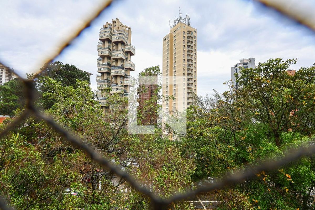 Apartamento, 4 quartos, 256 m² - Foto 9