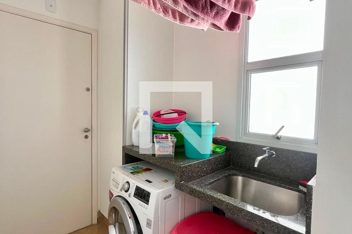 Apartamento à Venda - Mansões Santo Antônio, 2 Quartos,  98 m2 em , Campinas - sp | SoloBR