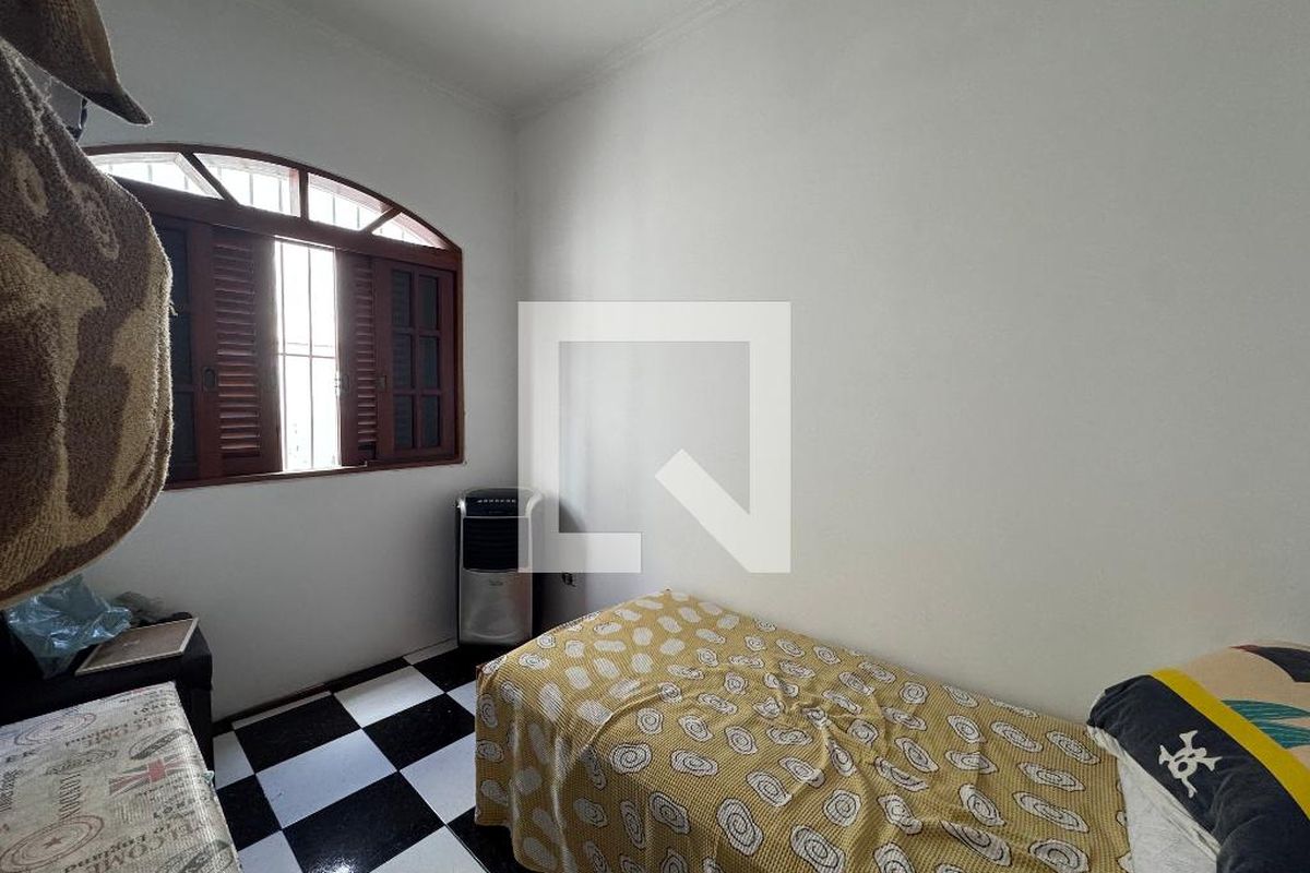 Casa, 6 quartos, 200 m² - Foto 30