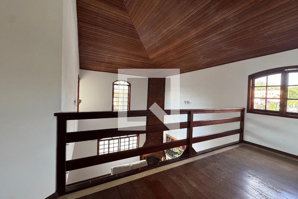 Casa, 6 quartos, 200 m² - Foto 51