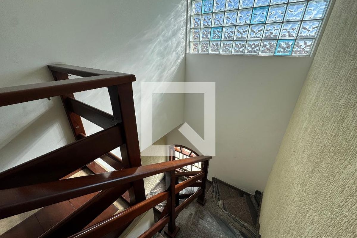 Casa, 6 quartos, 200 m² - Foto 47