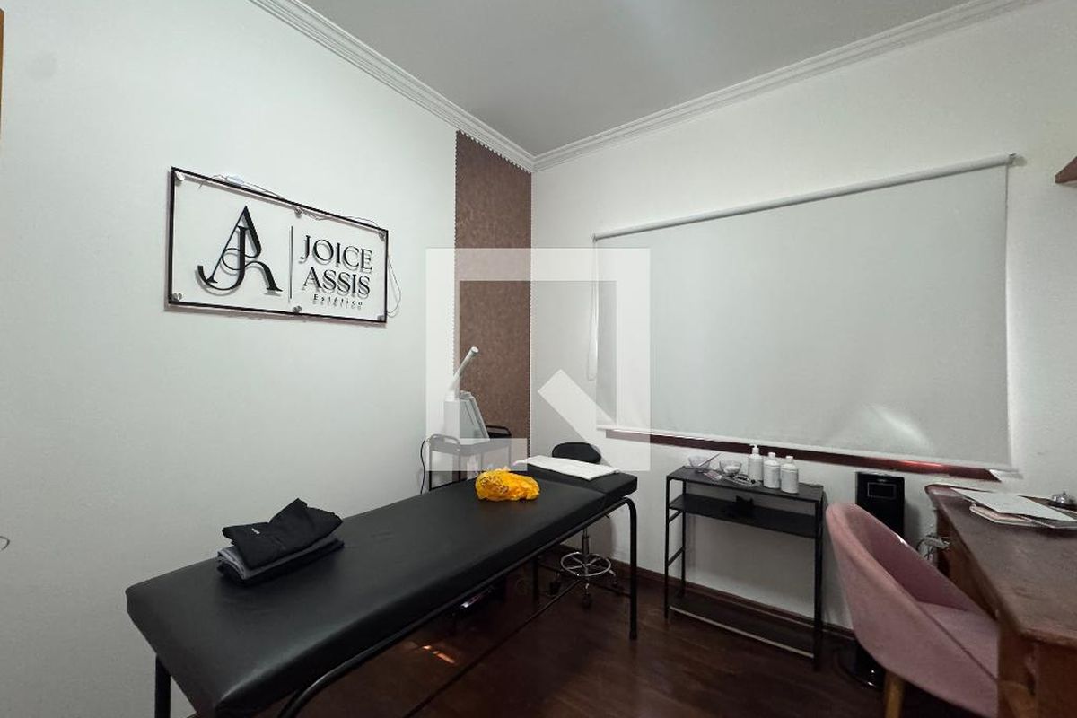 Casa, 6 quartos, 200 m² - Foto 42