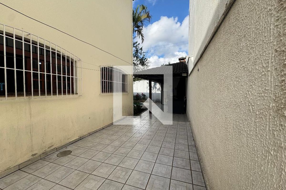 Casa, 6 quartos, 200 m² - Foto 26