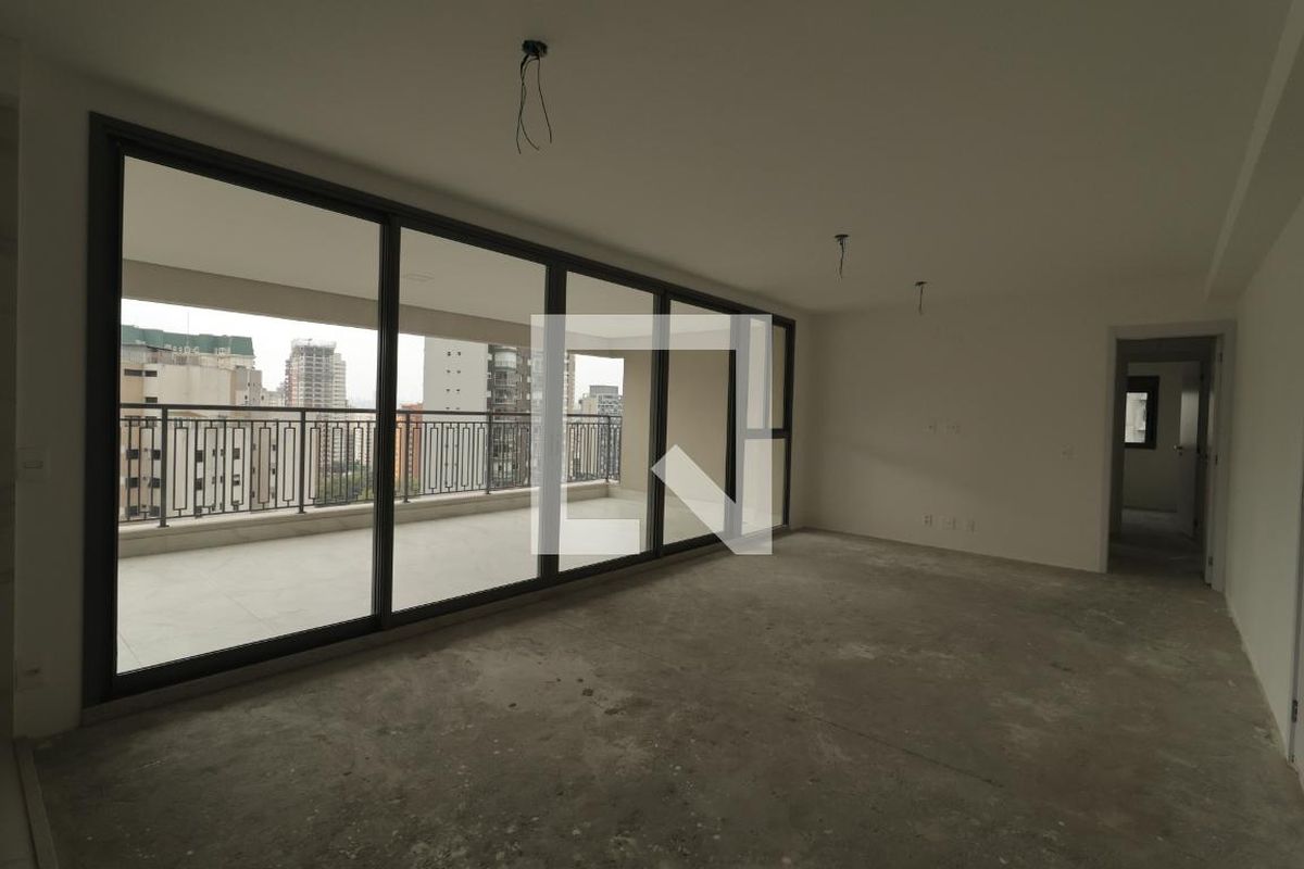 Apartamento, 3 quartos, 144 m² - Foto 1