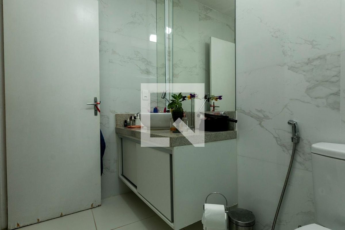 Apartamento à Venda - Centro, 2 Quartos,  93 m2 em , Campinas - sp | SoloBR