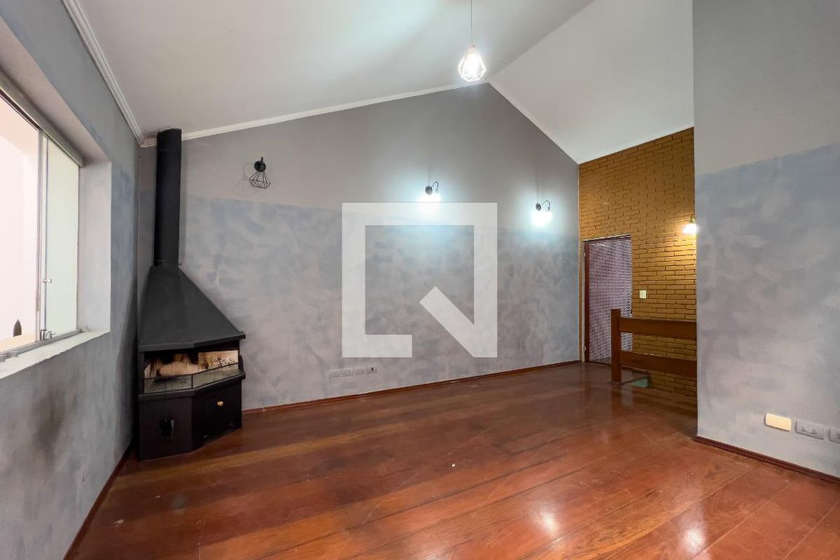 Casa, 3 quartos, 190 m² - Foto 2