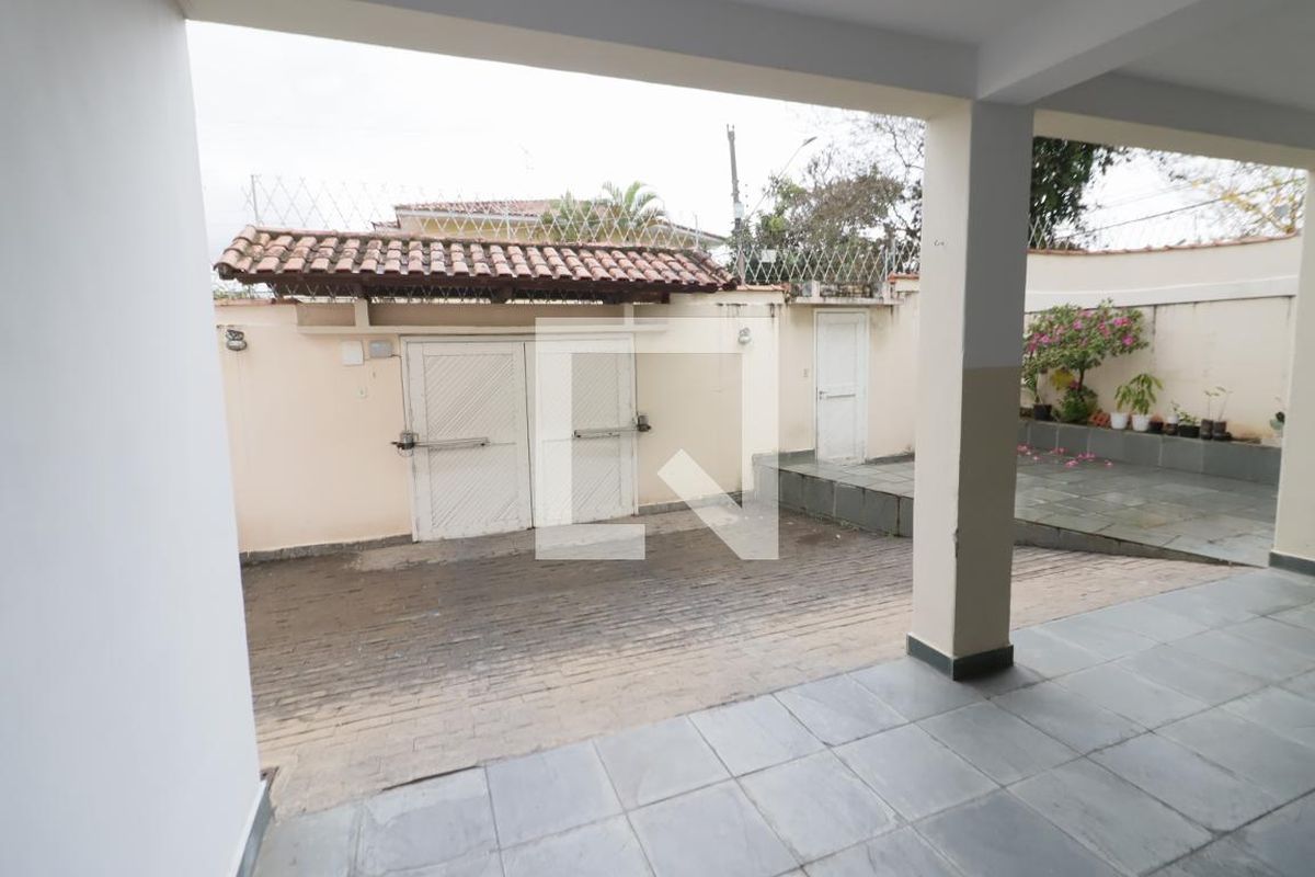 Casa, 6 quartos, 418 m² - Foto 71