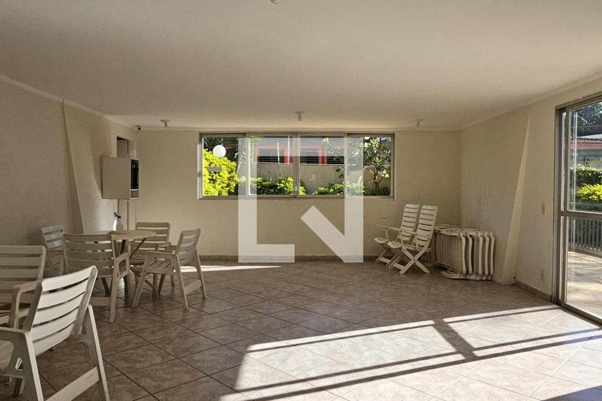 Apartamento à Venda - Bosque, 3 Quartos,  120 m2 em , Campinas - sp | SoloBR