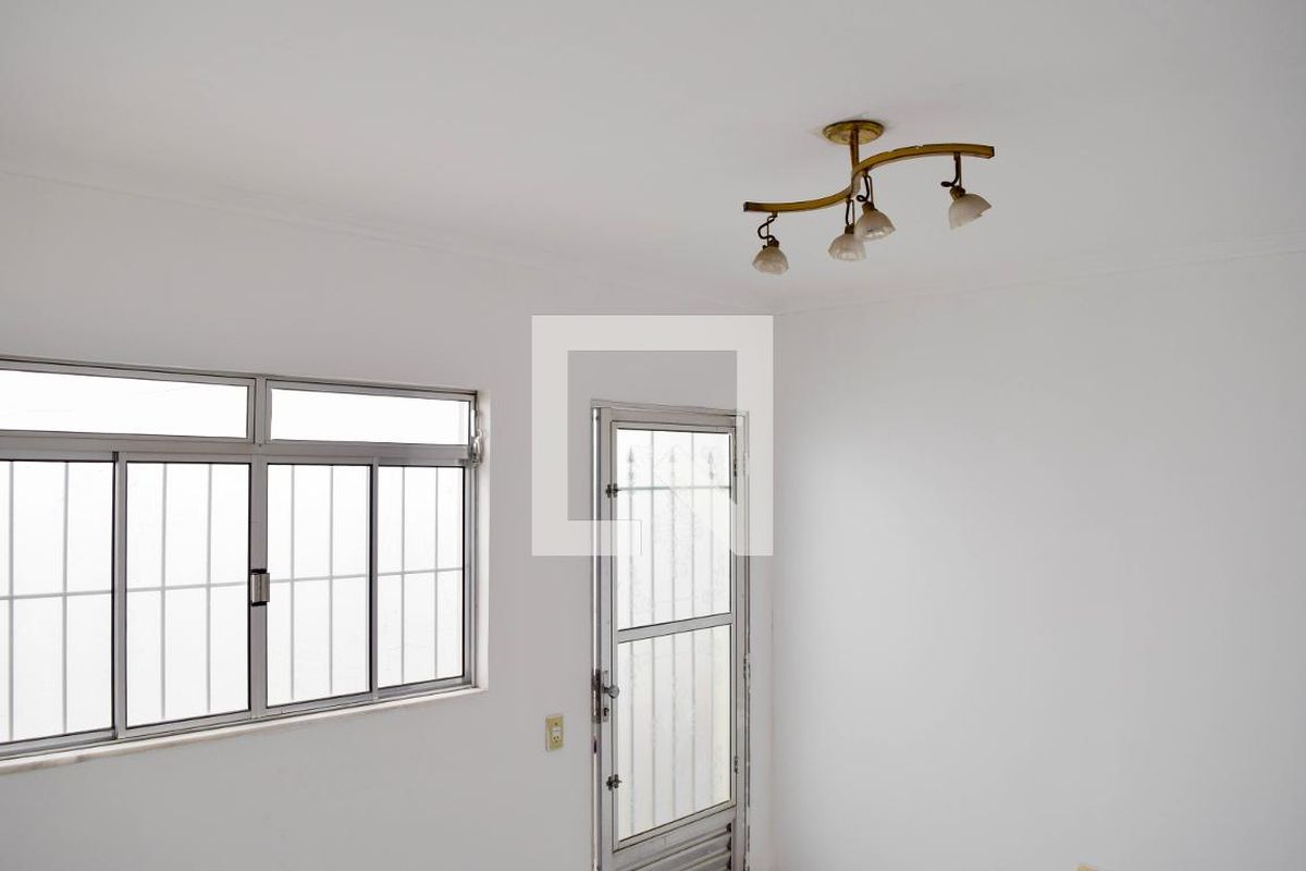 Casa, 2 quartos, 150 m² - Foto 2