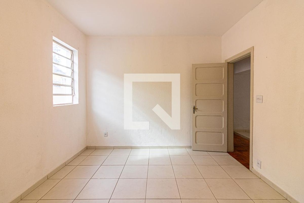 Casa, 3 quartos, 318 m² - Foto 3