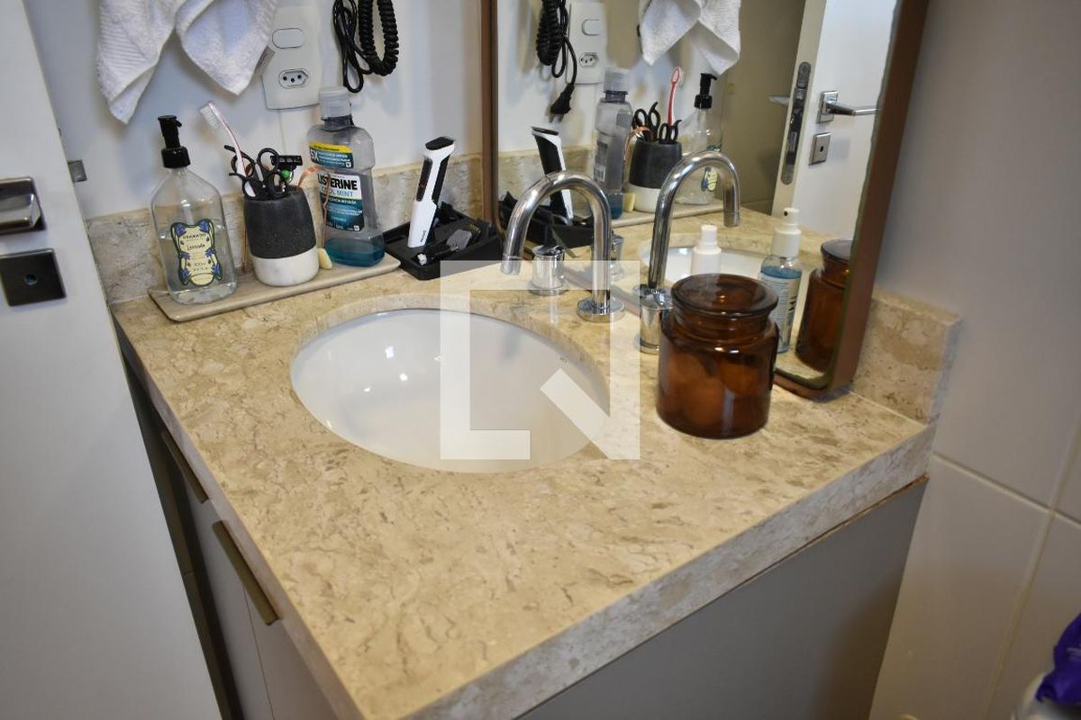 Apartamento, 2 quartos, 74 m² - Foto 19