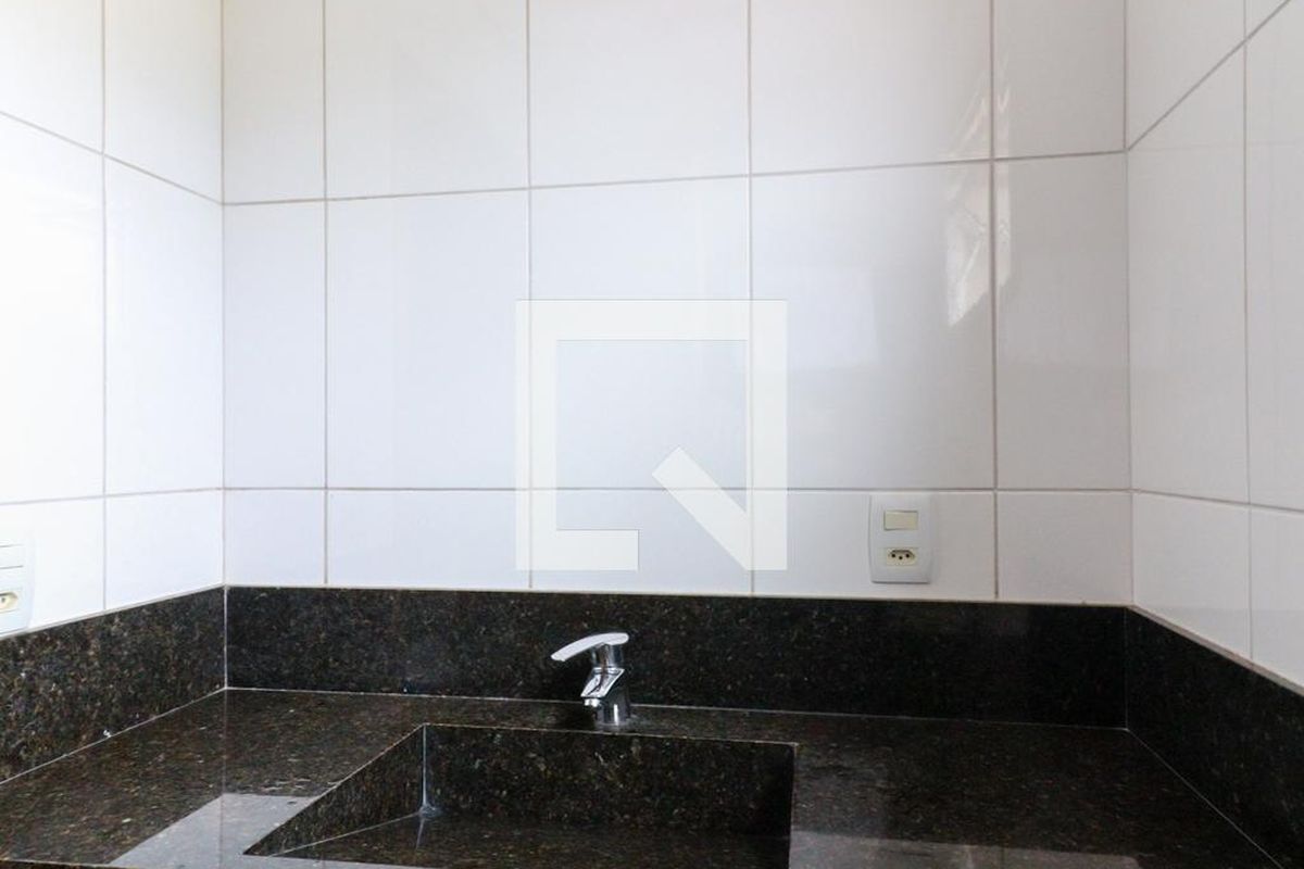 Apartamento à Venda - Jardim Flamboyant, 4 Quartos,  136 m2 em , Campinas - sp | SoloBR