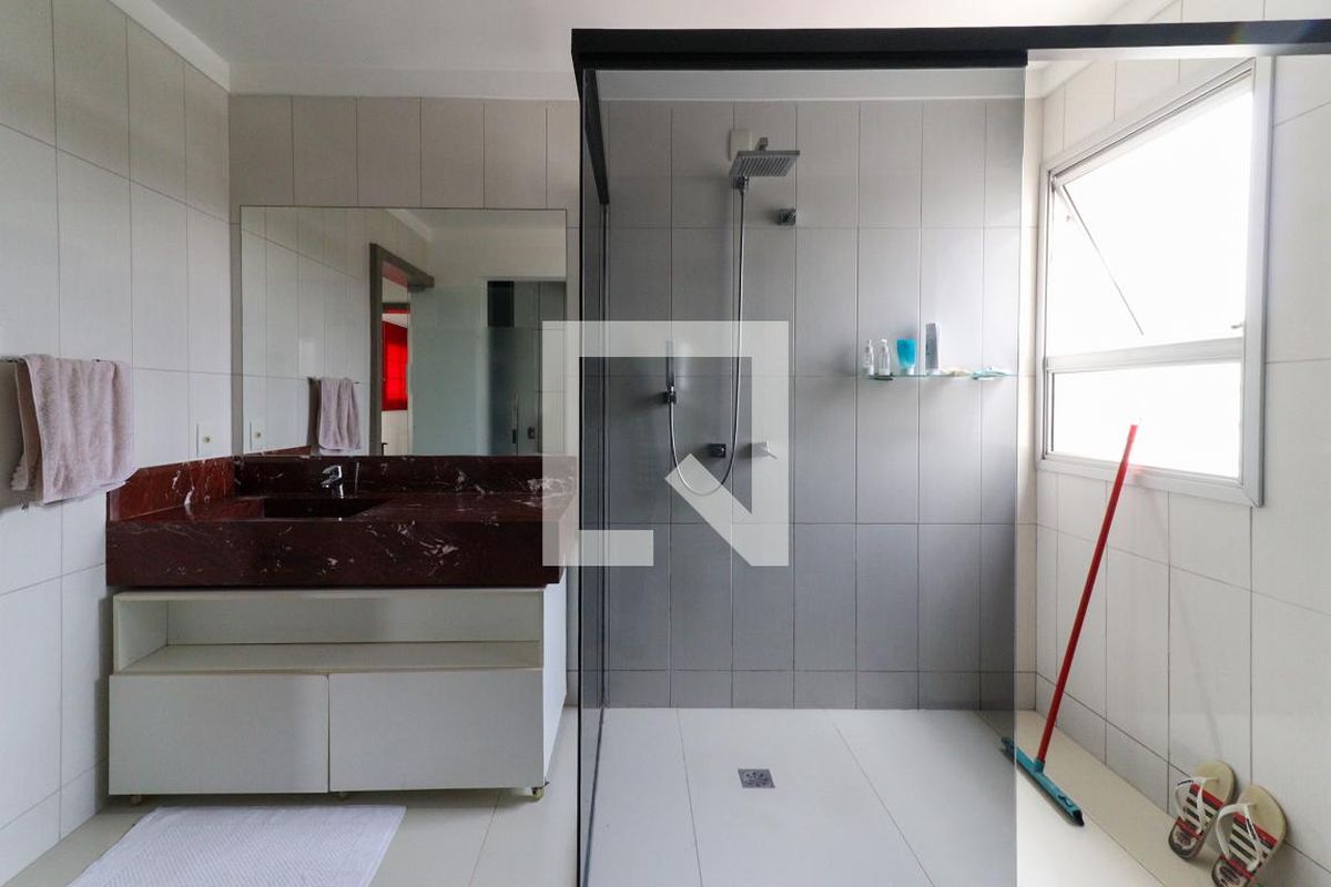 Apartamento à Venda - Jardim Flamboyant, 4 Quartos,  136 m2 em , Campinas - sp | SoloBR