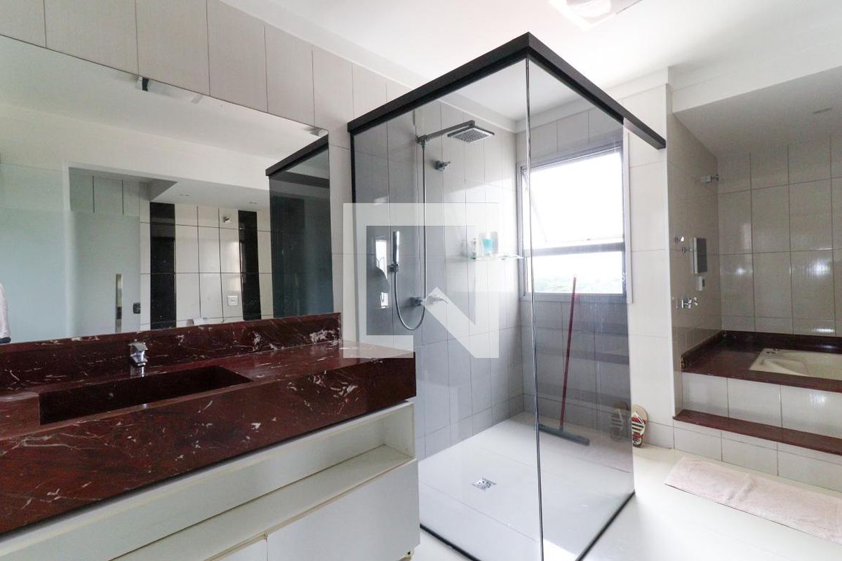 Apartamento à Venda - Jardim Flamboyant, 4 Quartos,  136 m2 em , Campinas - sp | SoloBR