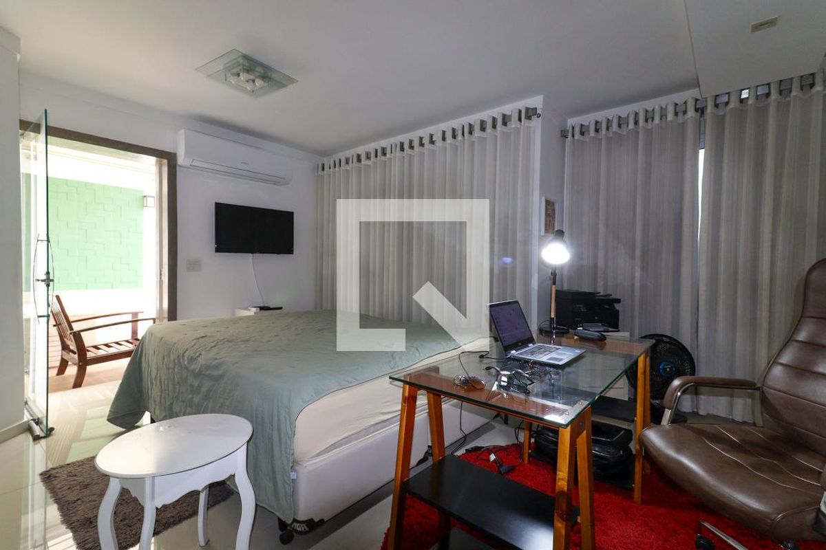 Apartamento à Venda - Jardim Flamboyant, 4 Quartos,  136 m2 em , Campinas - sp | SoloBR