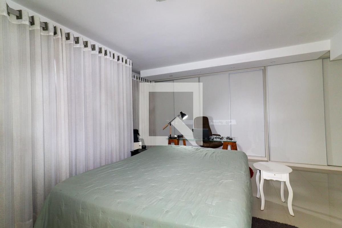 Apartamento à Venda - Jardim Flamboyant, 4 Quartos,  136 m2 em , Campinas - sp | SoloBR