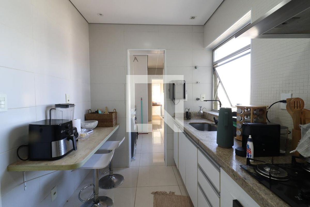 Apartamento à Venda - Cambuí, 3 Quartos,  136 m2 em , Campinas - sp | SoloBR