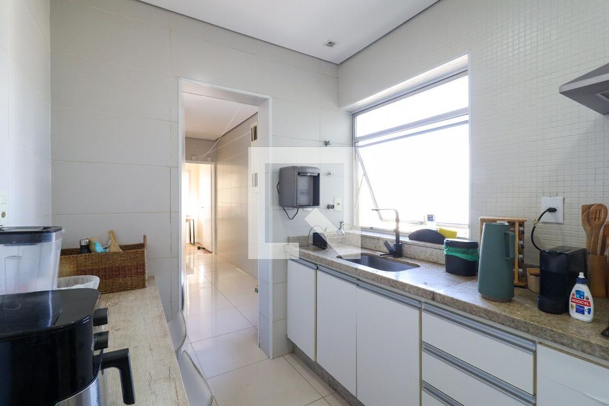 Apartamento à Venda - Cambuí, 3 Quartos,  136 m2 em , Campinas - sp | SoloBR